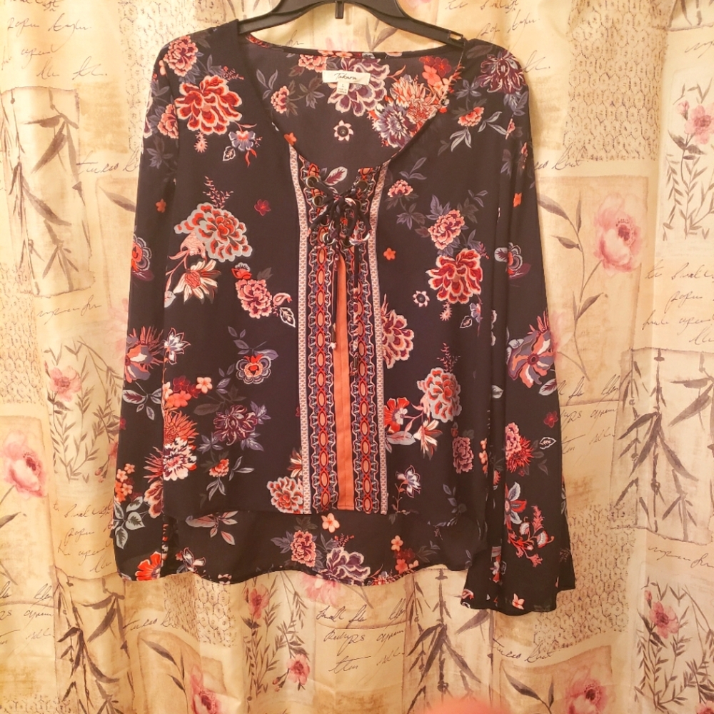 Takara size large color black tan & mauve